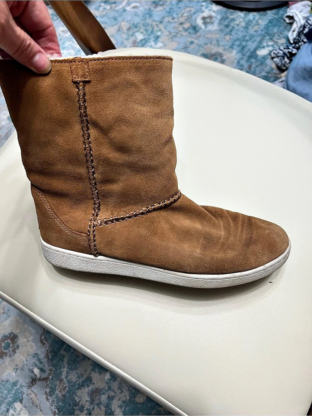 UGG Classic Short II Suede Winter Boots in Brown US 9